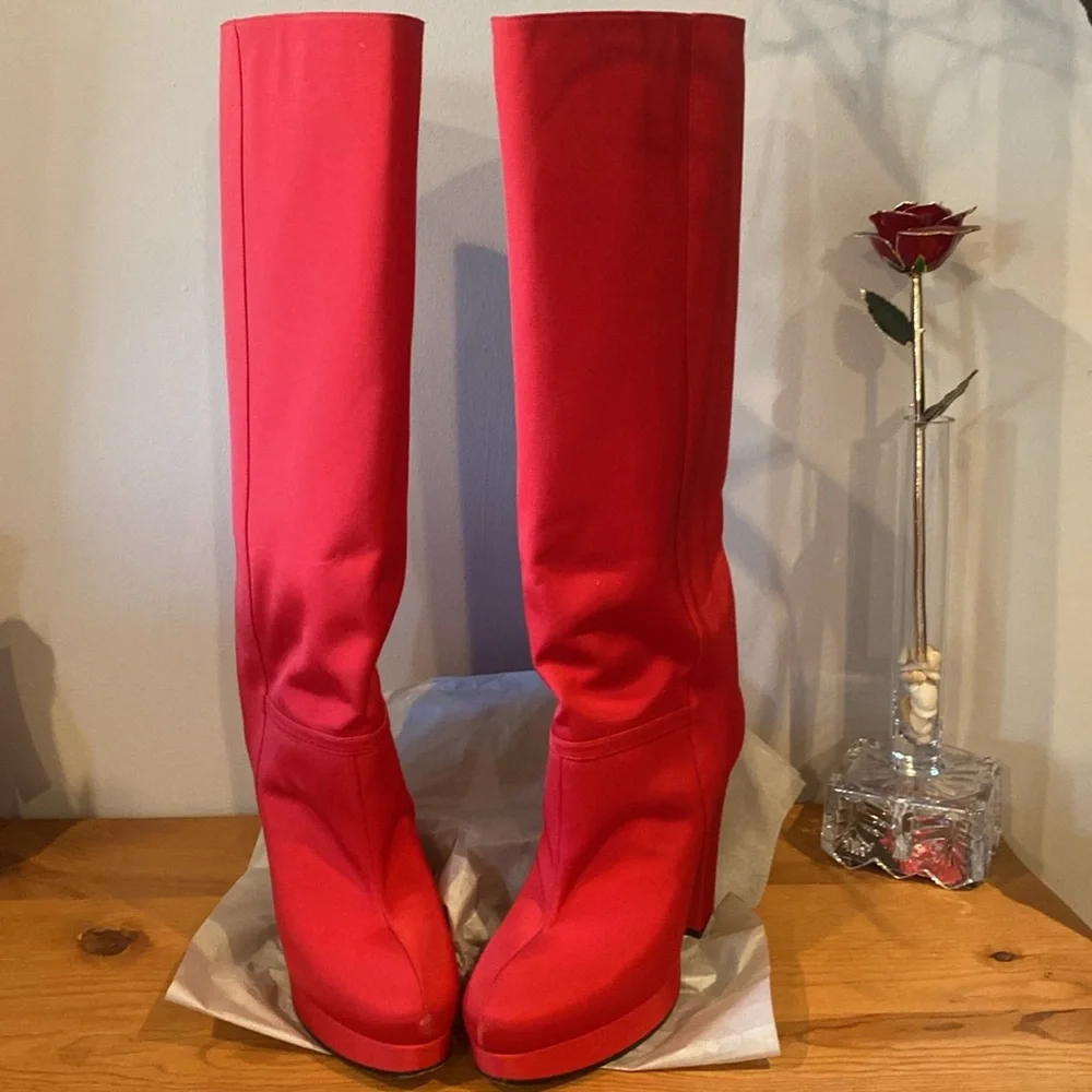 Gucci Red Fabric Platform Knee High Boots - Picture 3 of 7